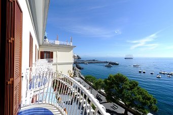 Hôtel vue mer, Italie